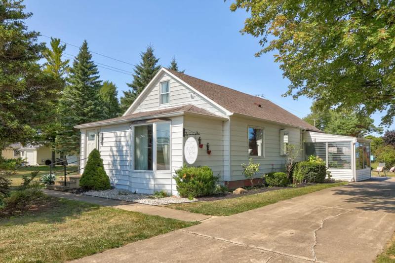 Rental 201740 Main Image