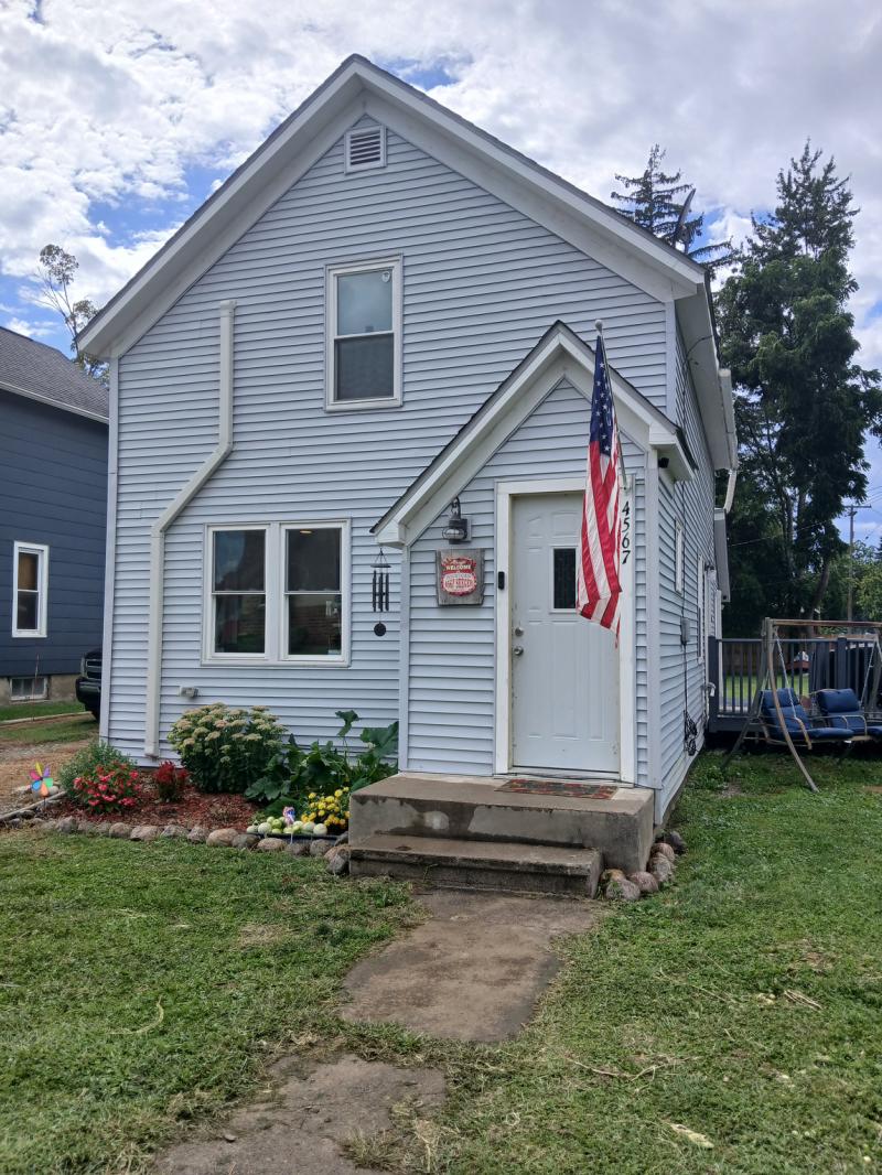 Rental 202079 Main Image