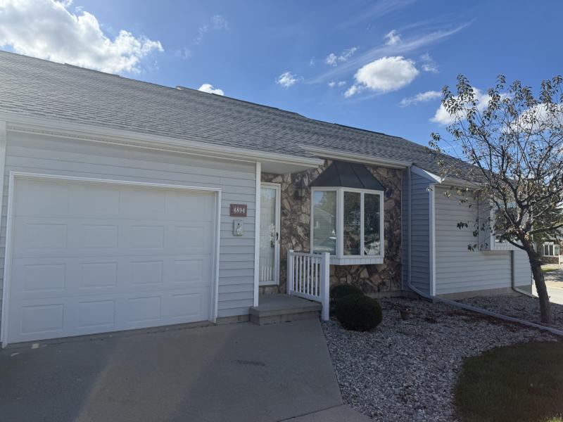 Rental 202400 Main Image