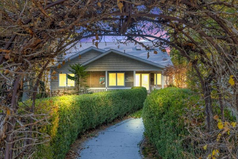 Rental 202718 Main Image