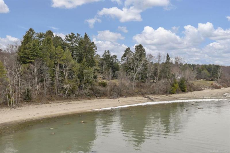 Rental 203220 Main Image