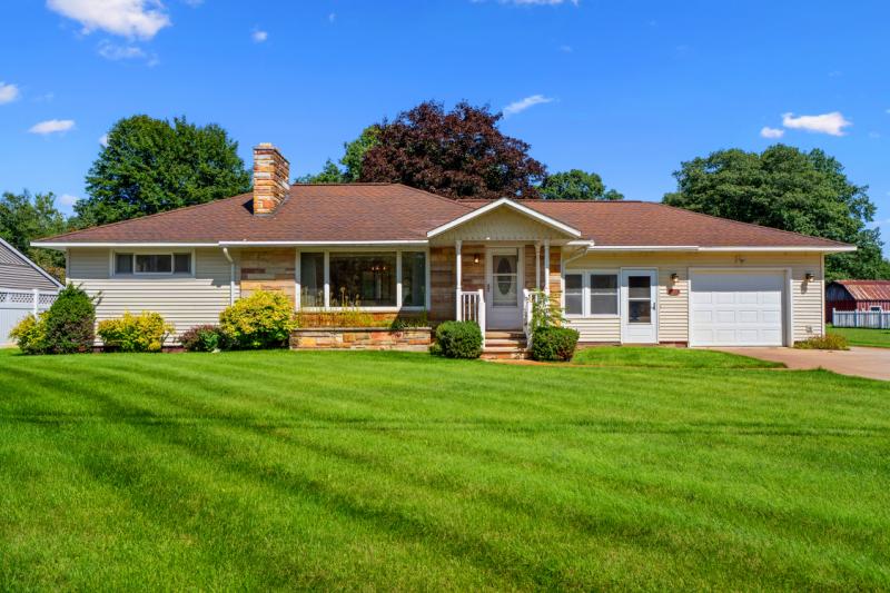 Rental 204679 Main Image